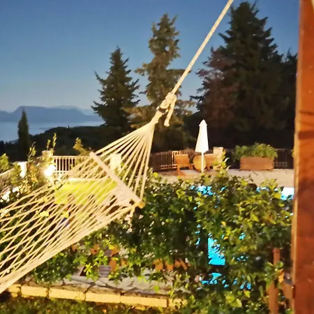 ヴィラ Lefkada *